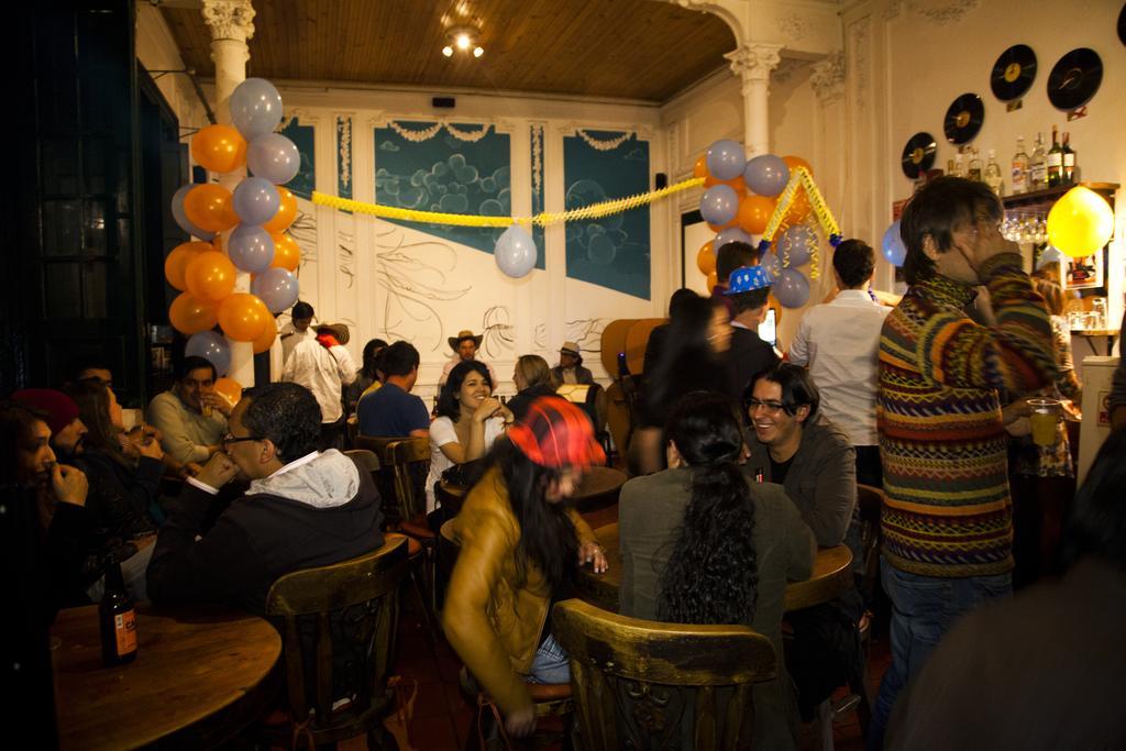 Hostal Sue Candelaria بوغوتا المظهر الخارجي الصورة