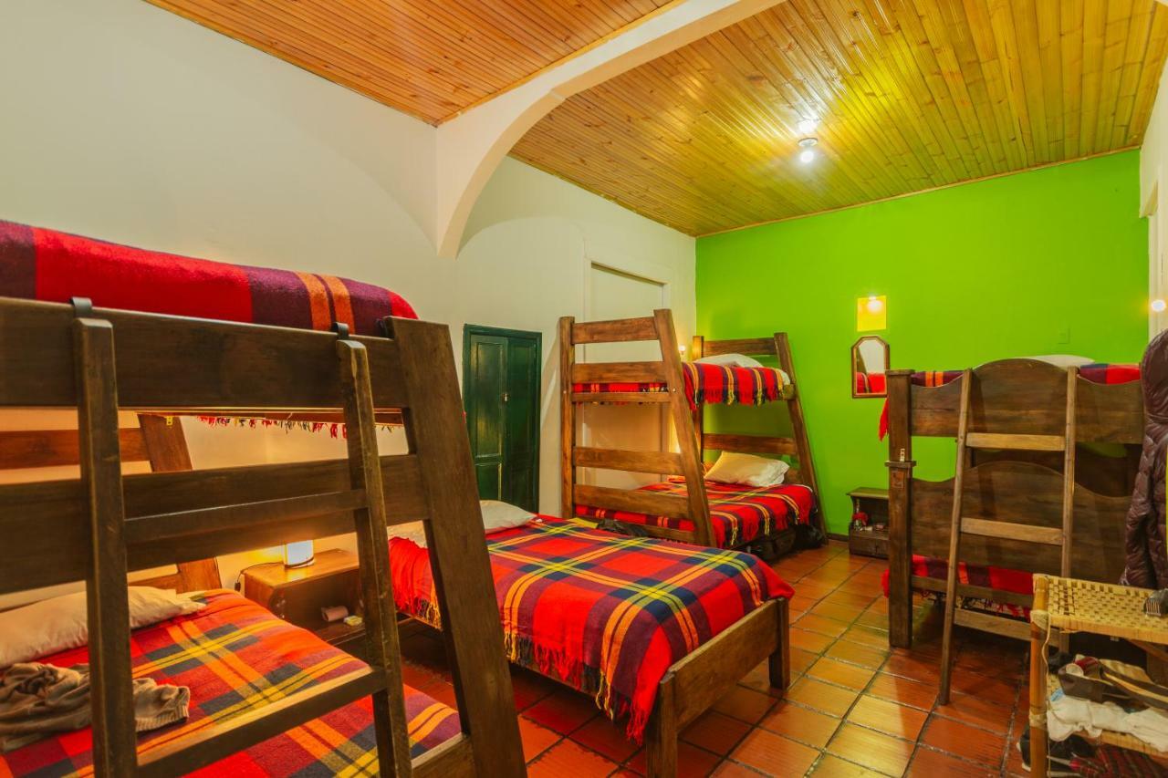 Hostal Sue Candelaria بوغوتا المظهر الخارجي الصورة
