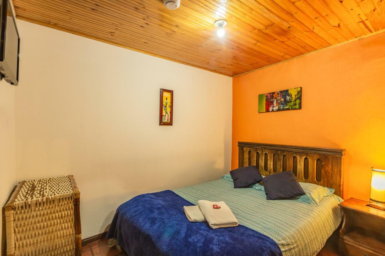 Hostal Sue Candelaria بوغوتا المظهر الخارجي الصورة