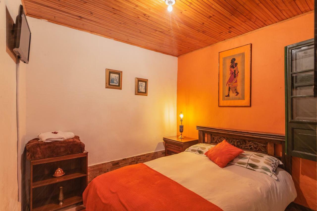 Hostal Sue Candelaria بوغوتا المظهر الخارجي الصورة